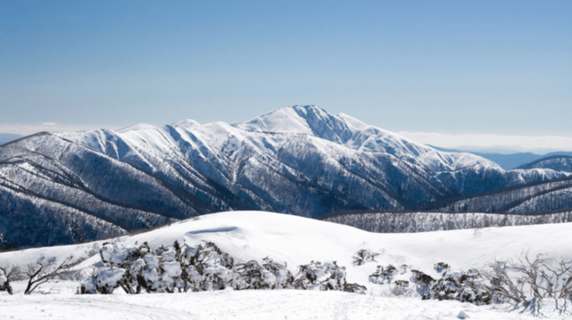 Feathertop summit, Snow Hiking 